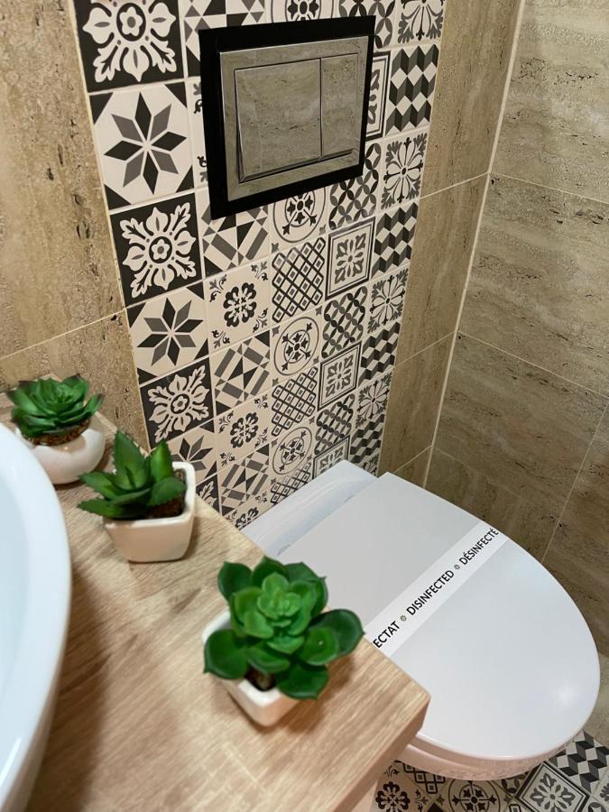 Aquamarine Luxury Apartment Palace 부쿠레슈티 외부 사진